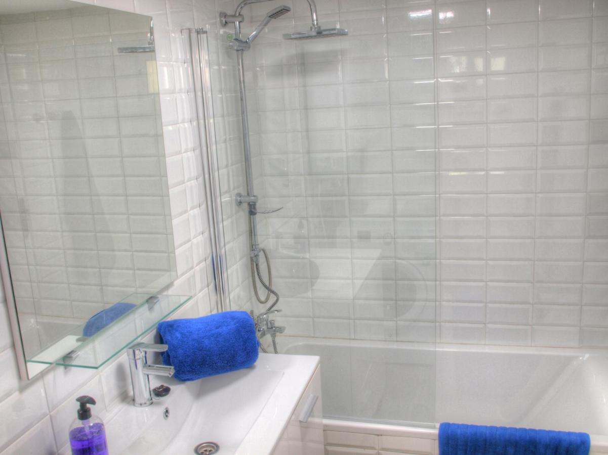 Cristos Beach Apartment Estepona Zewnętrze zdjęcie
